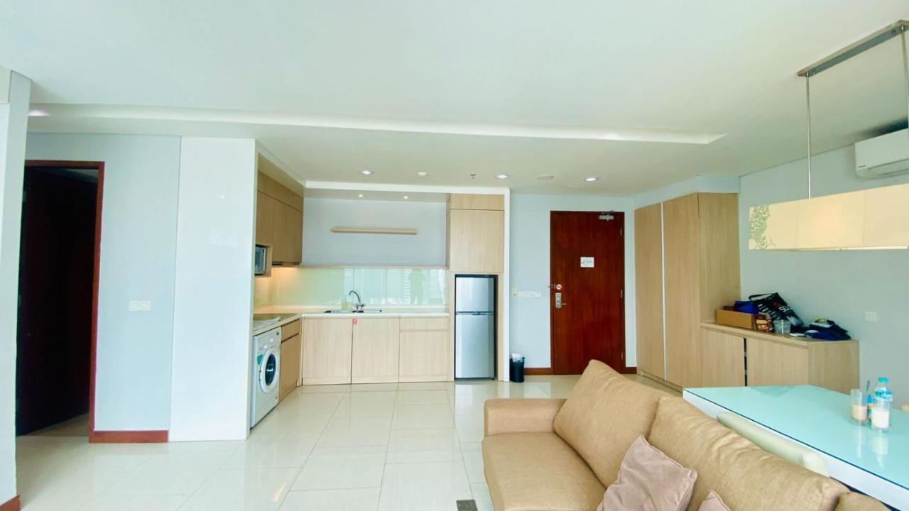 The H Tower Rasuna Suites Kuningan Jakarta By Villaloka Extérieur photo