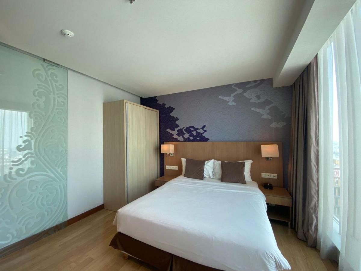 The H Tower Rasuna Suites Kuningan Jakarta By Villaloka Extérieur photo