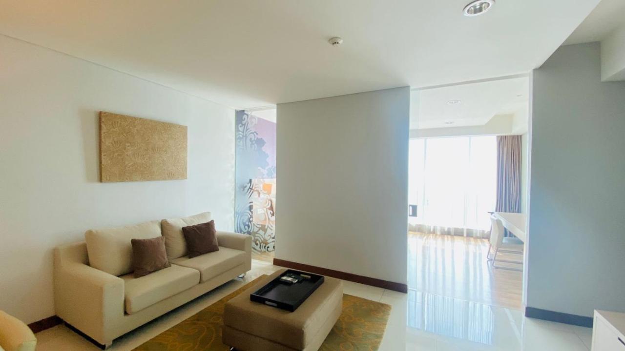 The H Tower Rasuna Suites Kuningan Jakarta By Villaloka Extérieur photo