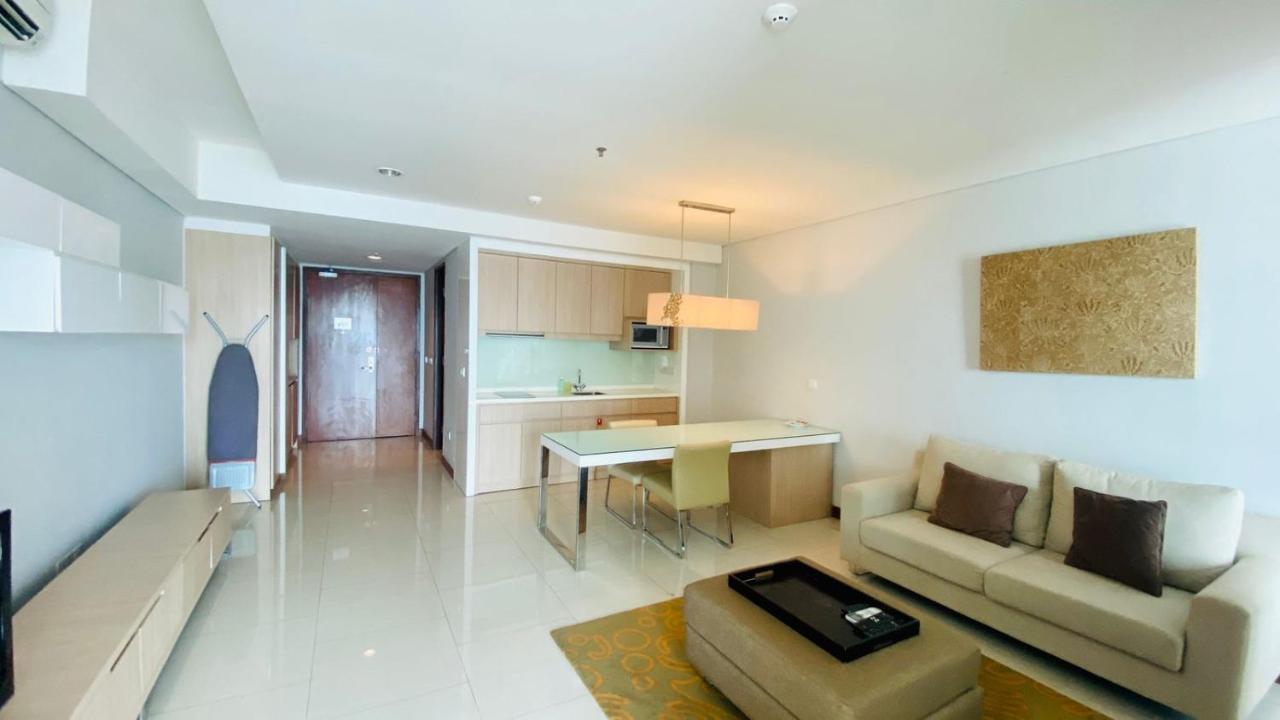 The H Tower Rasuna Suites Kuningan Jakarta By Villaloka Extérieur photo
