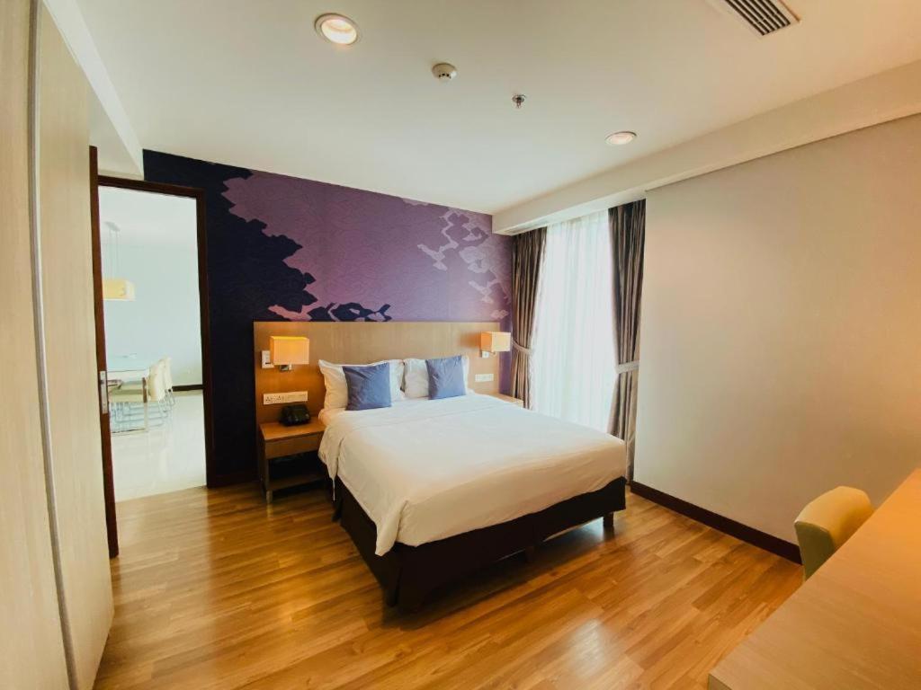 The H Tower Rasuna Suites Kuningan Jakarta By Villaloka Extérieur photo