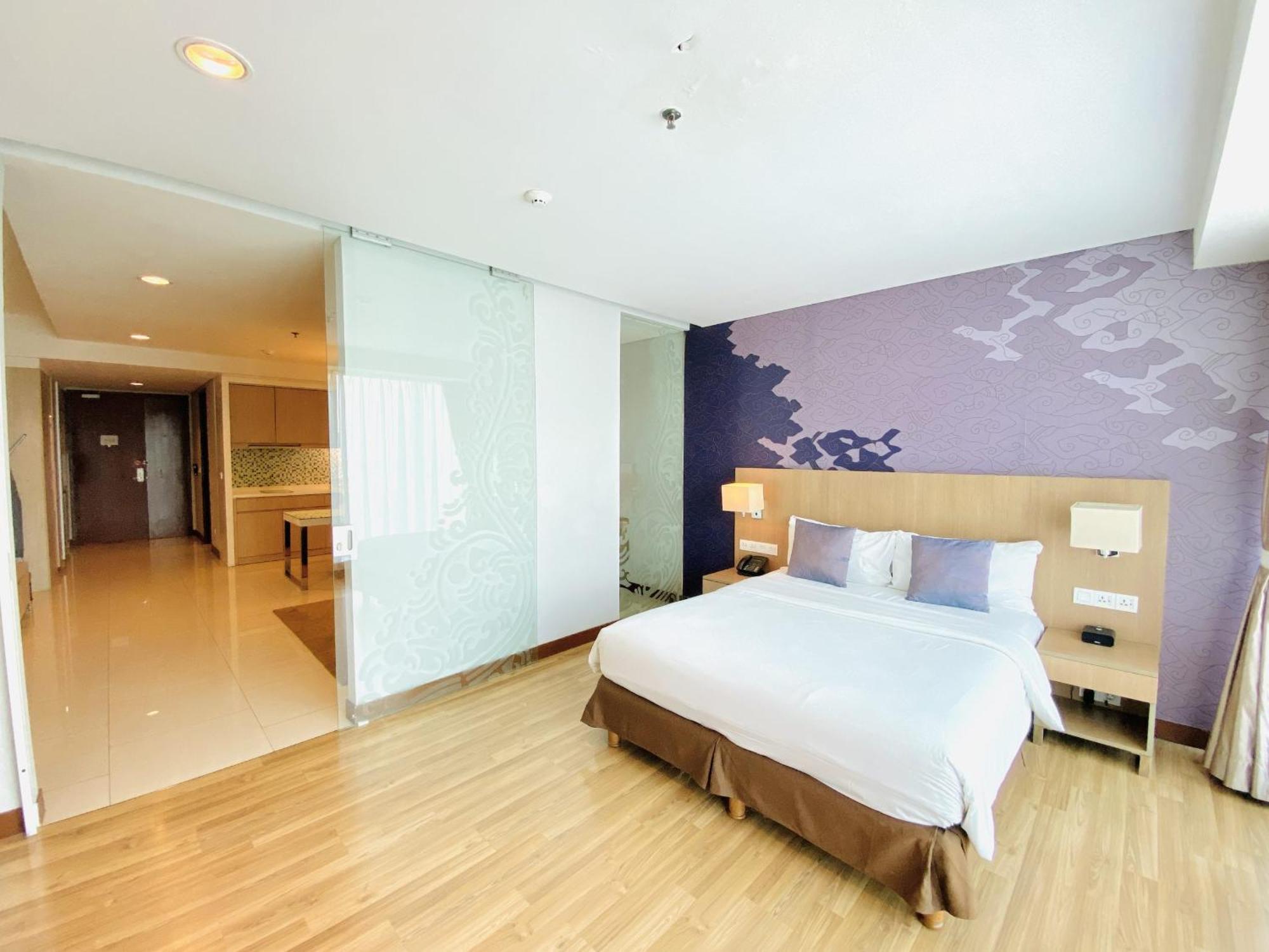The H Tower Rasuna Suites Kuningan Jakarta By Villaloka Extérieur photo