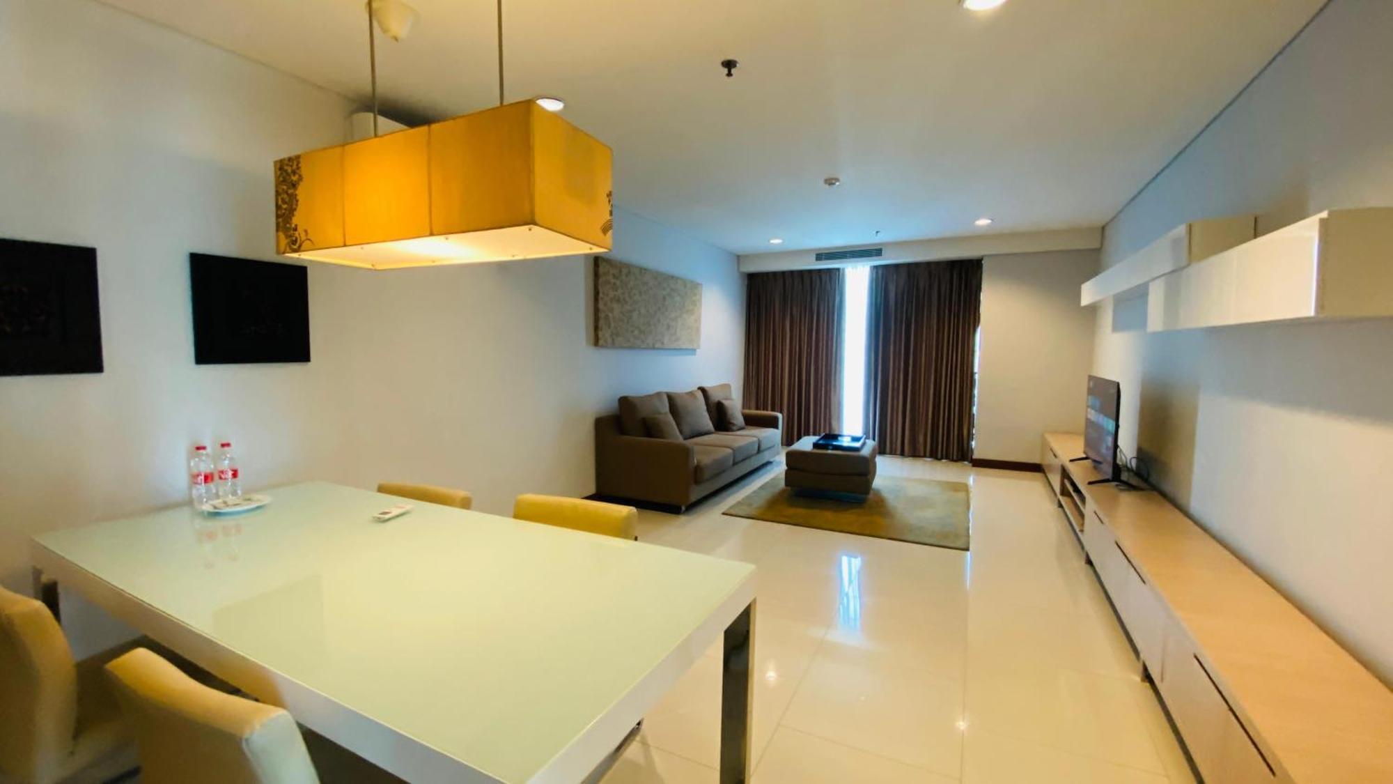The H Tower Rasuna Suites Kuningan Jakarta By Villaloka Extérieur photo