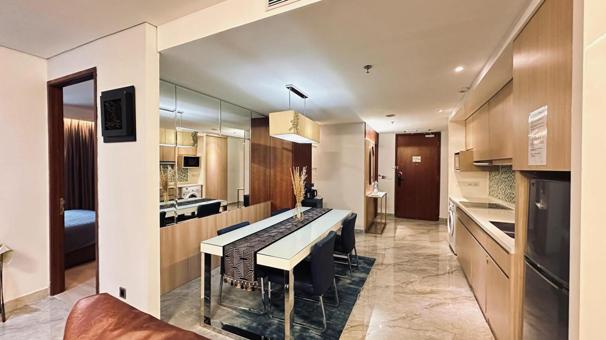 The H Tower Rasuna Suites Kuningan Jakarta By Villaloka Extérieur photo
